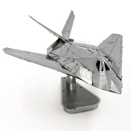 Metal Earth: F-117 Nighthawk - image 5 thumbnail