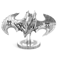 Metal Earth: 1989 Batwing Batman - image 3 thumbnail