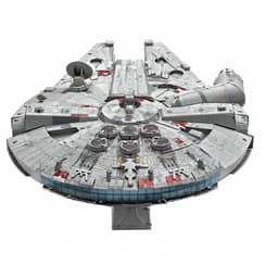 Metal Earth: Star Wars - Millennium Falcon - image 2 thumbnail