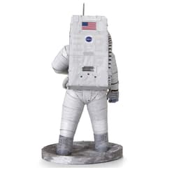 Metal Earth: Apollo 11 Astronaut - image 2 thumbnail
